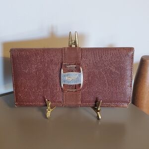 Ferragamo BIFOLD LONG  Wallet⚜️🤎⚜️Vintage Piece